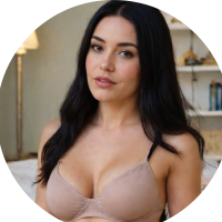 Michelle Gómez